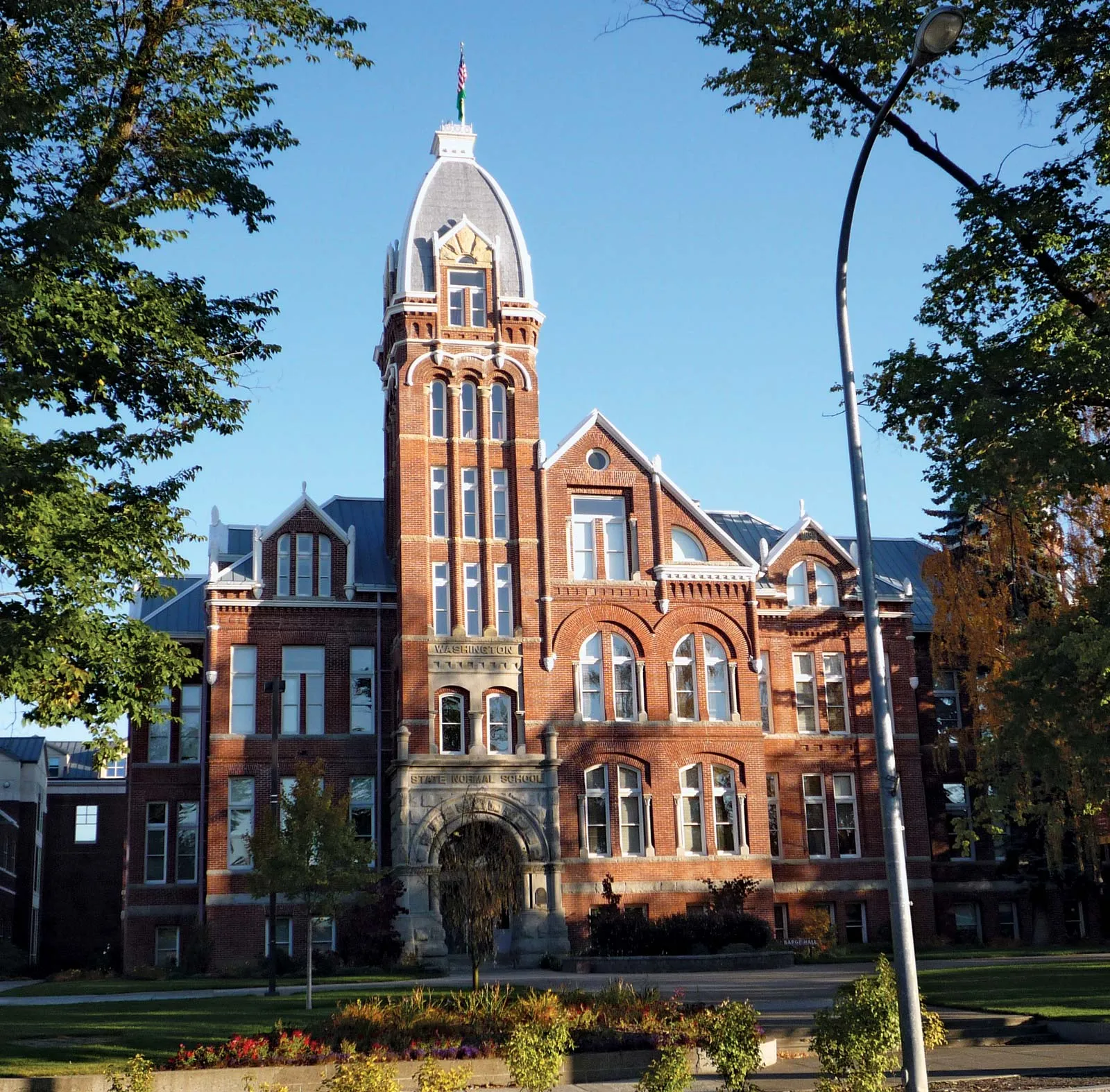 Barge-Hall-Central-Washington-University-Ellensburg