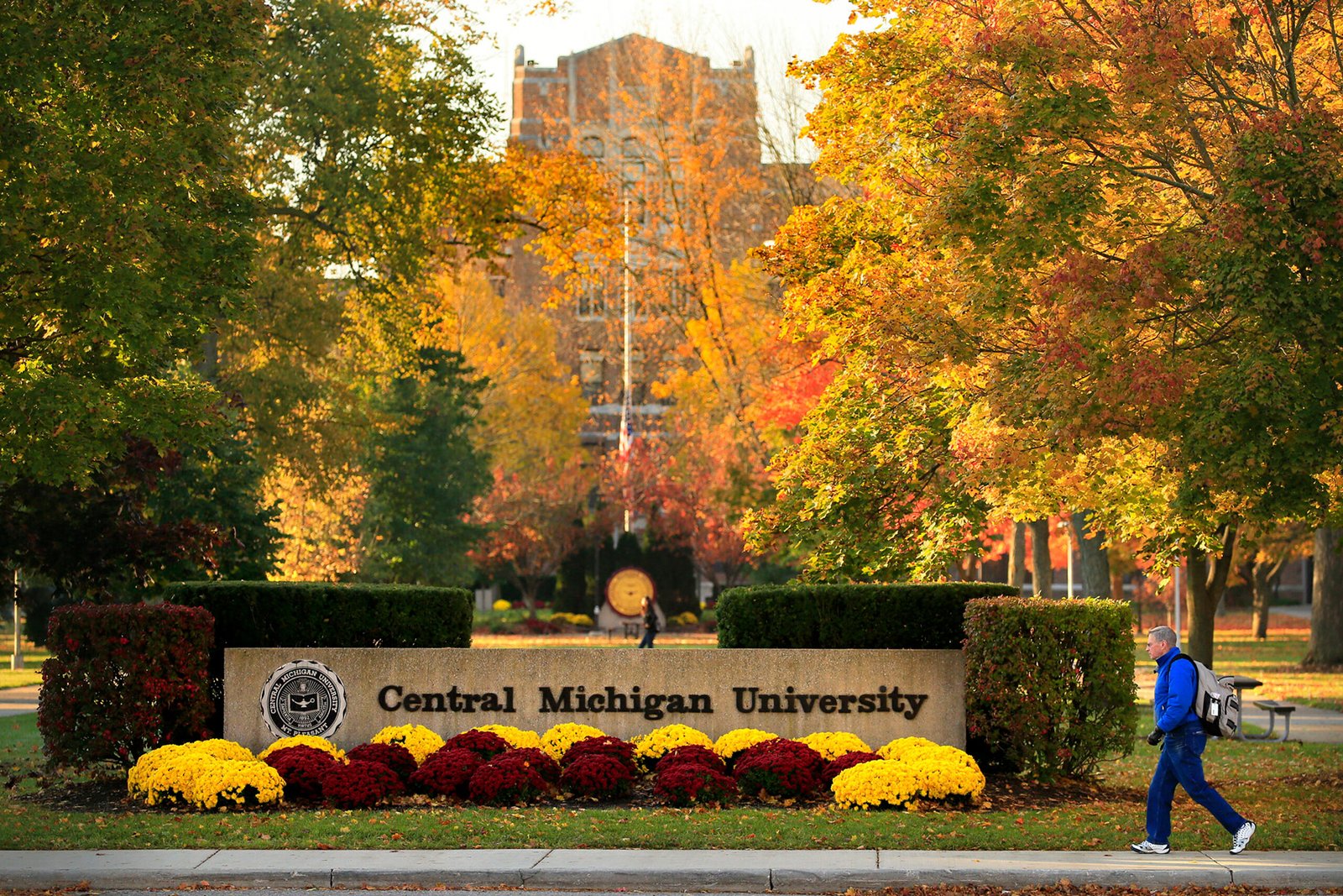 Central-Michigan-University-Fall-Scenics-sj-1-scaled