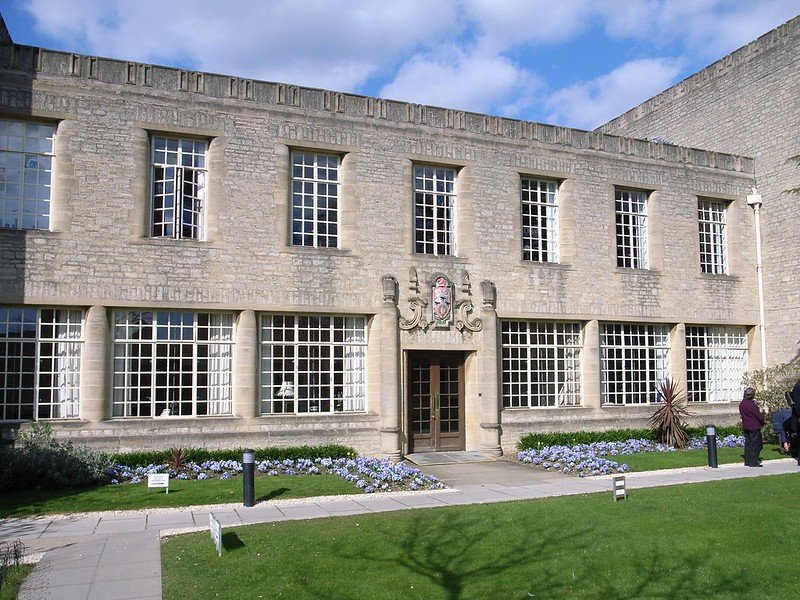 Oxford-University_St-Annes-College